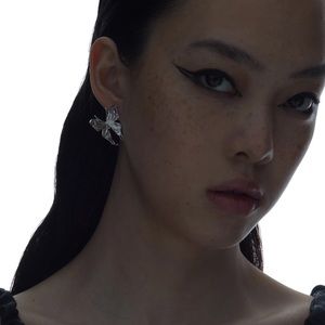 Yvmin x DIDU Liquefied Butterfly Clip-on Earrings